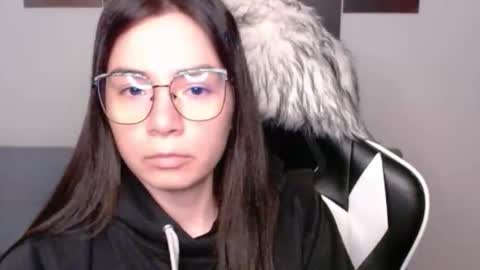 Alex online show from November 11, 2:22 am