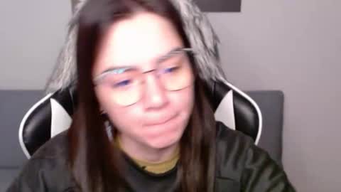 Alex online show from November 16, 2:17 am