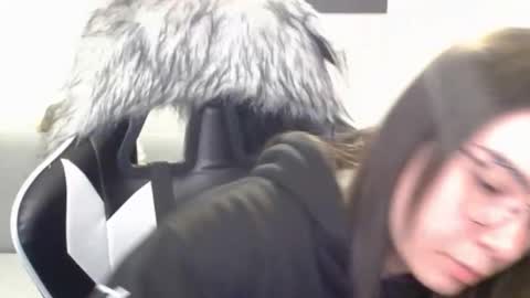 Alex online show from February 27, 1:05 am