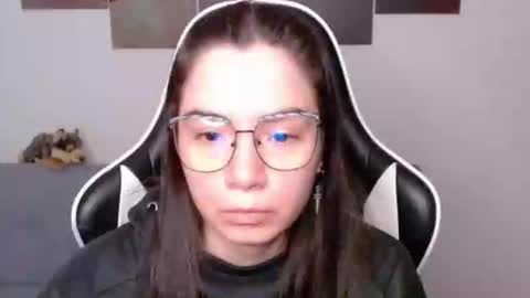 Alex online show from March 23, 1:20 am