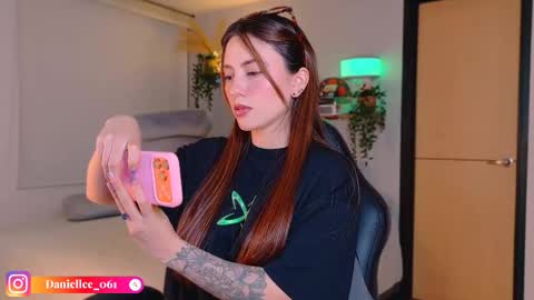   online show from March 21, 3:33 am