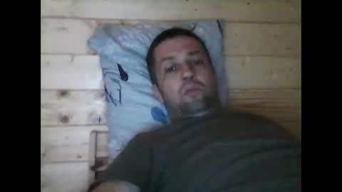Snapshot of wolfvili chatting on June 11, 10:13 am Vili online show from June 11, 10:13 am