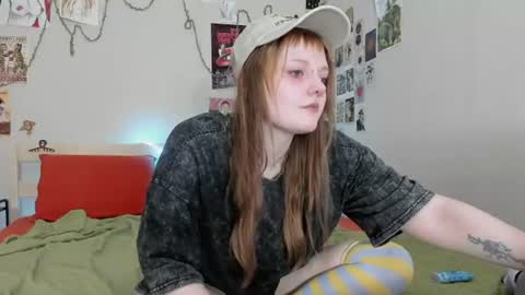 Snapshot of wonderconnie chatting on July 10, 1:25 pm wonderconnie online show from July 10, 1:25 pm