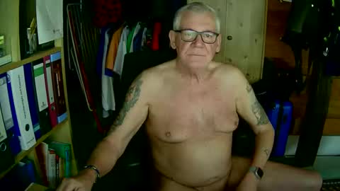 Always Horny online show from April 3, 10:46 am