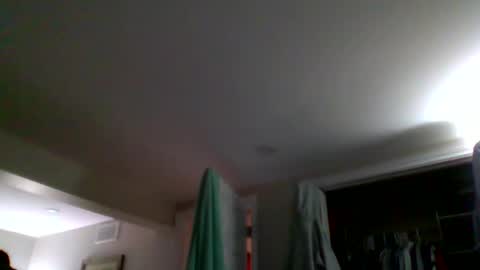 woodeee77 online show from March 2, 2:14 am