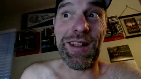 WoodieSays online show from October 11, 1:49 am