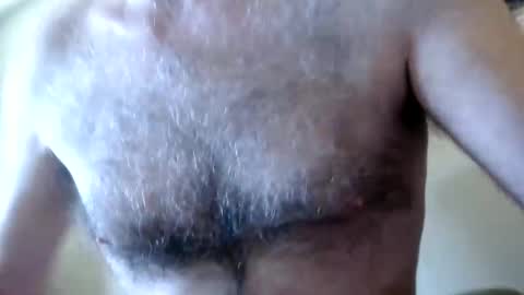 WoodieSays online show from April 17, 8:01 pm