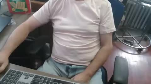 woodworker6473 online show from March 17, 2:31 pm