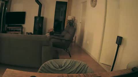 woodwurm and Snoeske online show from January 10, 6:15 am