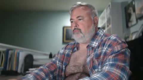 Snapshot of woofattk2025 chatting on February 26, 2:32 am woofattk2025 online show from February 26, 2:32 am