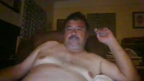 Snapshot of woperator12 chatting on March 14, 1:23 am woperator12 online show from March 14, 1:23 am