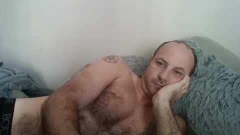 Snapshot of workinit69 chatting on May 15, 2:35 pm workinit69 online show from May 15, 2:35 pm