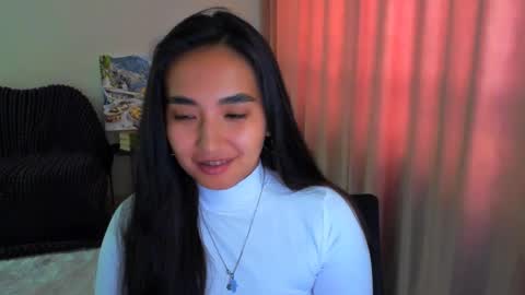 Snapshot of worldofkim chatting on February 26, 10:47 am dudetta Kim online show from February 26, 10:47 am