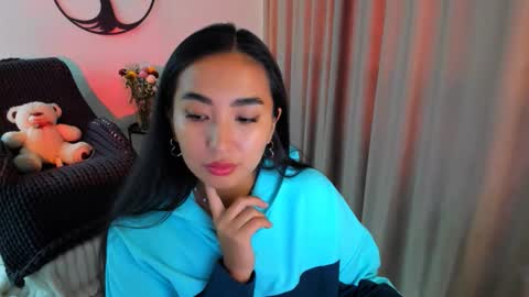 dudetta Kim online show from November 2, 10:39 am