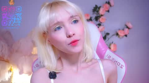 wow_angel online show from June 23, 5:38 am
