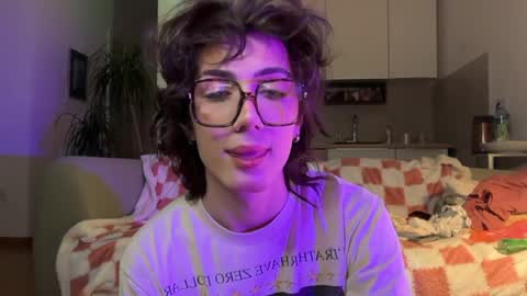 Glen online show from March 31, 10:21 pm