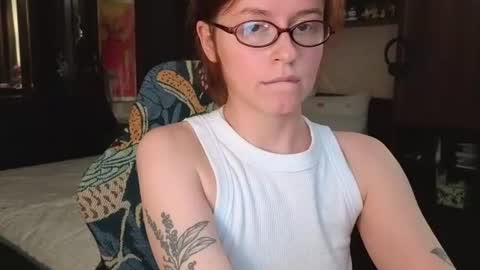 Snapshot of wow_luvng chatting on June 22, 4:04 pm Rebecy online show from June 22, 4:04 pm