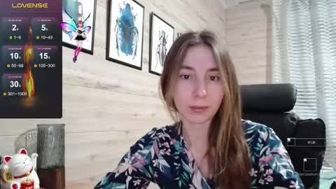 Snapshot of wow_porno_ chatting on October 28, 1:36 pm Anna online show from October 28, 1:36 pm