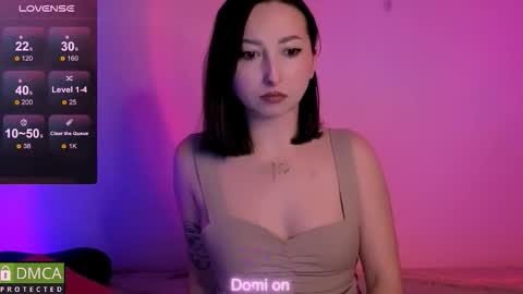 Sue online show from November 30, 5:17 pm