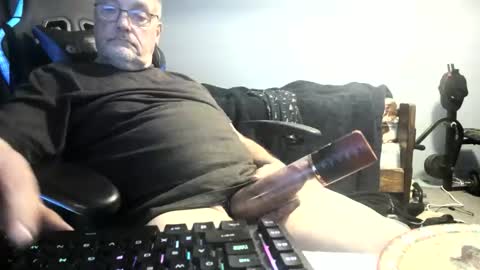 wowsers2022 online show from November 27, 6:48 am