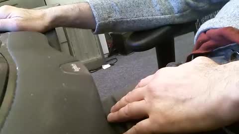 Snapshot of wrangleat0r chatting on December 31, 2:29 am wrangleat0r online show from December 31, 2:29 am