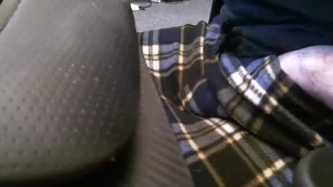 Snapshot of wrangleat0r chatting on January 23, 3:37 am wrangleat0r online show from January 23, 3:37 am