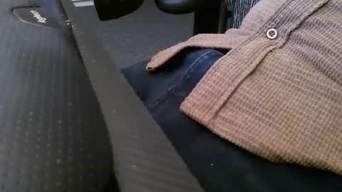 Snapshot of wrangleat0r chatting on November 1, 12:45 am wrangleat0r online show from November 1, 12:45 am