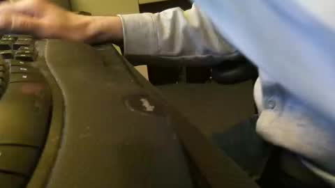 wrangleat0r online show from March 13, 12:50 am