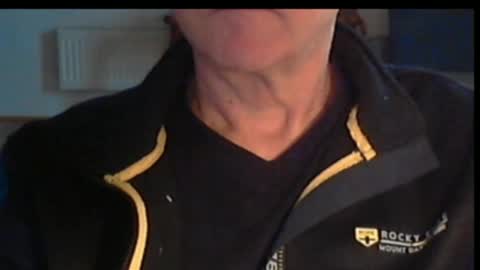 Wuki online show from December 15, 2:10 pm