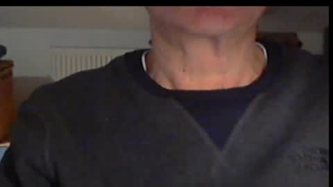 Snapshot of wuki123 chatting on February 2, 10:08 pm Wuki online show from February 2, 10:08 pm