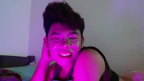 wusexx online show from May 5, 4:26 pm