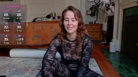 Snapshot of wutangwendy chatting on April 24, 8:44 pm wutangwendy online show from April 24, 8:44 pm