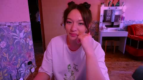 Snapshot of ww_k chatting on June 4, 7:25 am ww_k online show from June 4, 7:25 am