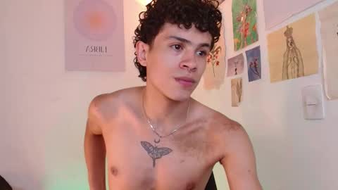 wyatt online show from December 17, 11:38 pm