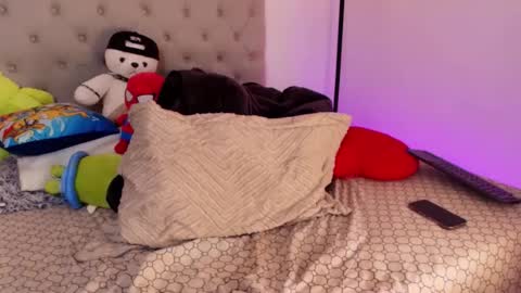 wyatt online show from October 28, 1:31 am