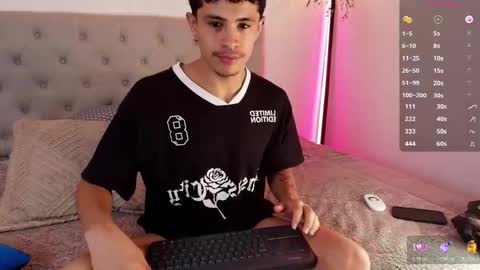 wyatt online show from November 11, 7:14 pm