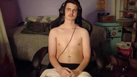 Wyatt online show from October 25, 7:05 am