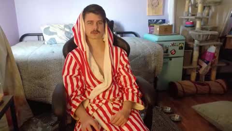 Wyatt online show from November 16, 5:51 pm