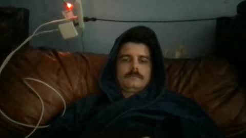 Wyatt online show from December 18, 6:25 pm