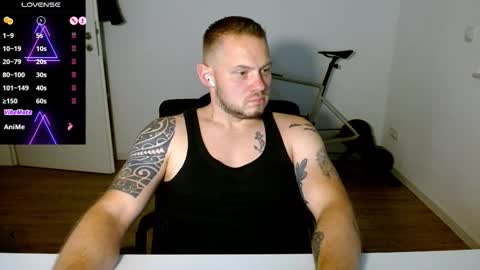 x19marco93x online show from November 2, 8:11 pm