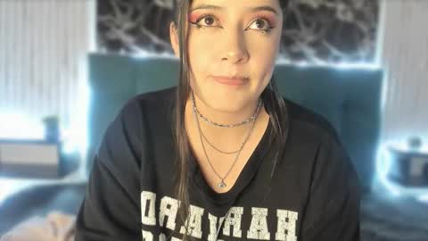 Snapshot of x_adeline_ chatting on February 25, 5:22 pm Adeline online show from February 25, 5:22 pm