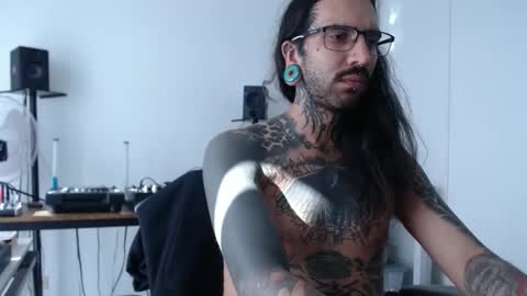 Snapshot of x_dr4ma_x chatting on March 21, 6:18 am xdramax online show from March 21, 6:18 am