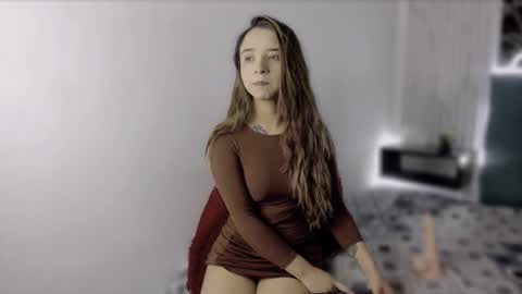 x_jules_ online show from October 17, 11:40 pm