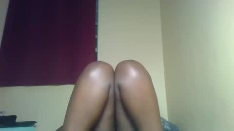 X melanine online show from November 19, 1:00 pm