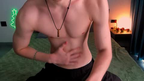 Snapshot of x_nile chatting on January 7, 6:16 am Nile online show from January 7, 6:16 am