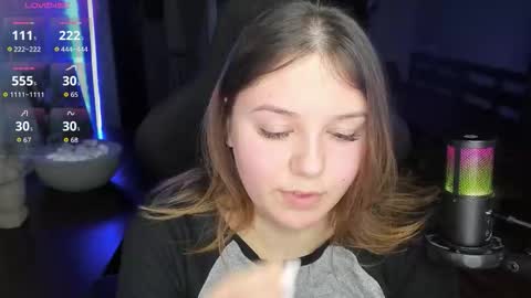 Snapshot of x_nirvana_x chatting on November 13, 1:59 am LOVE NERDS ONLY online show from November 13, 1:59 am