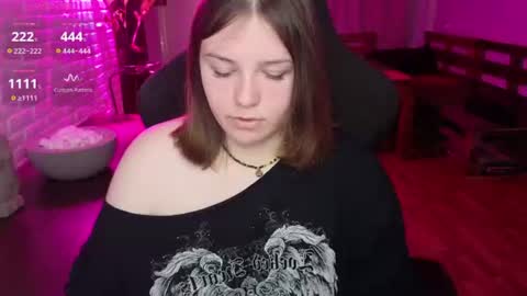 LOVE NERDS ONLY online show from June 26, 2:49 am