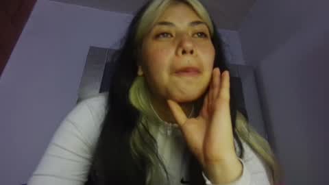 Snapshot of x_nyokoo chatting on October 22, 2:56 am My other accont x nyoko online show from October 22, 2:56 am