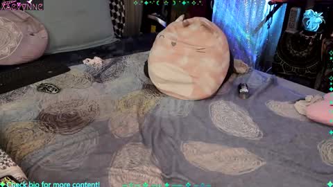 Xaevynne  Sometimes Milla Milla The Cute as a Buttom Brunette     online show from February 18, 9:54 am