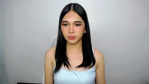 xairah_doux online show from April 27, 3:26 am